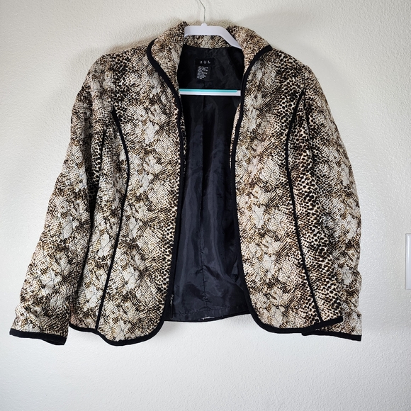 RQT Woman Black Beige Quilted Lightweight Boho Jacket Blazer Size M - Picture 4 of 12